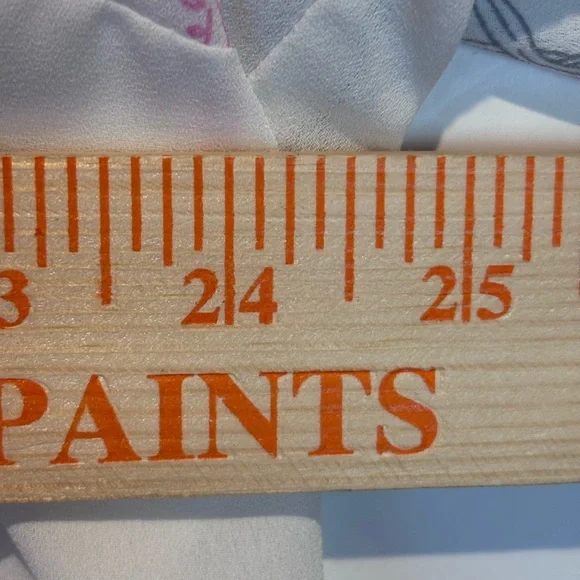 Torrid “Harper Butterflies” Blouse • Size 2 • White / Butterfly Print - Picture 6 of 16